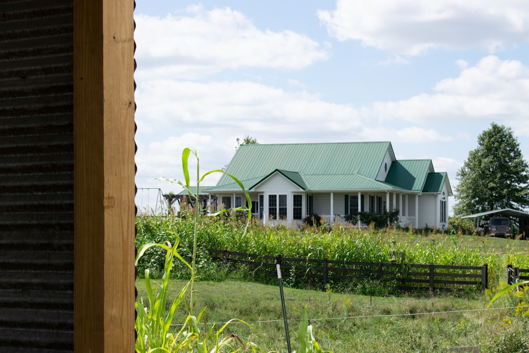  Illinois community solar farm with residential subscribers